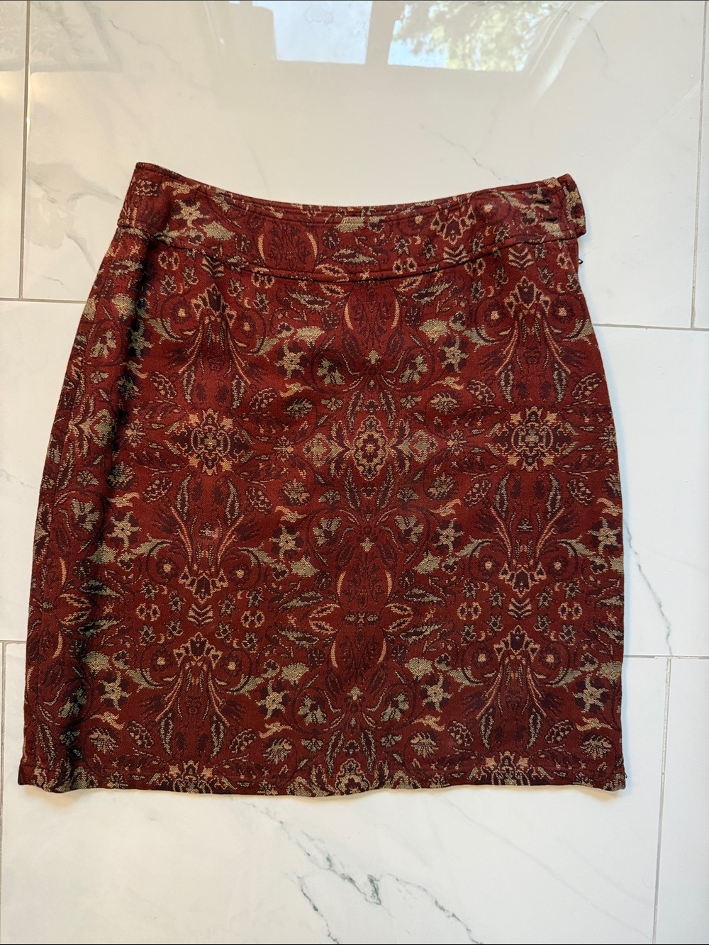 J. Jill Red and Cream Jacquard Pencil Skirt